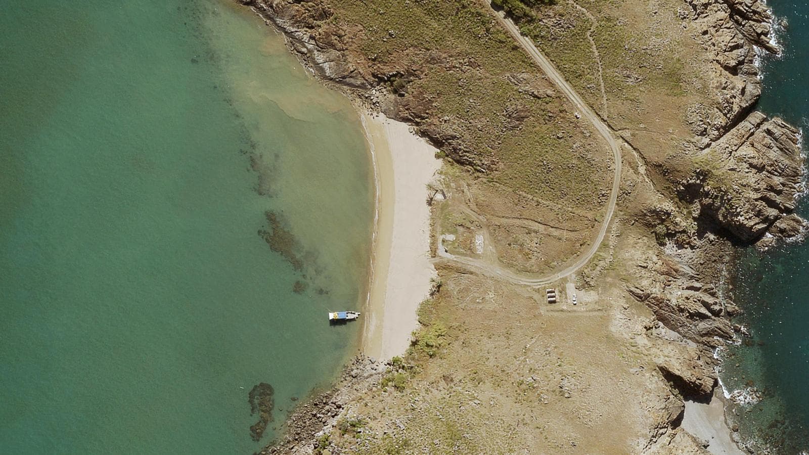 Cape Cleveland Beach, Townsville & Magnetic Island