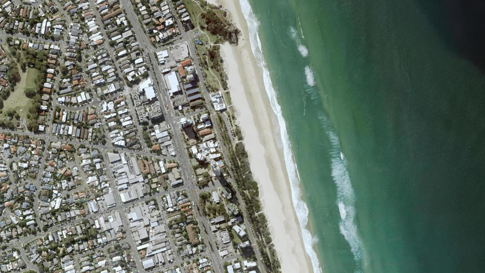 North Burleigh Beach, Gold Coast