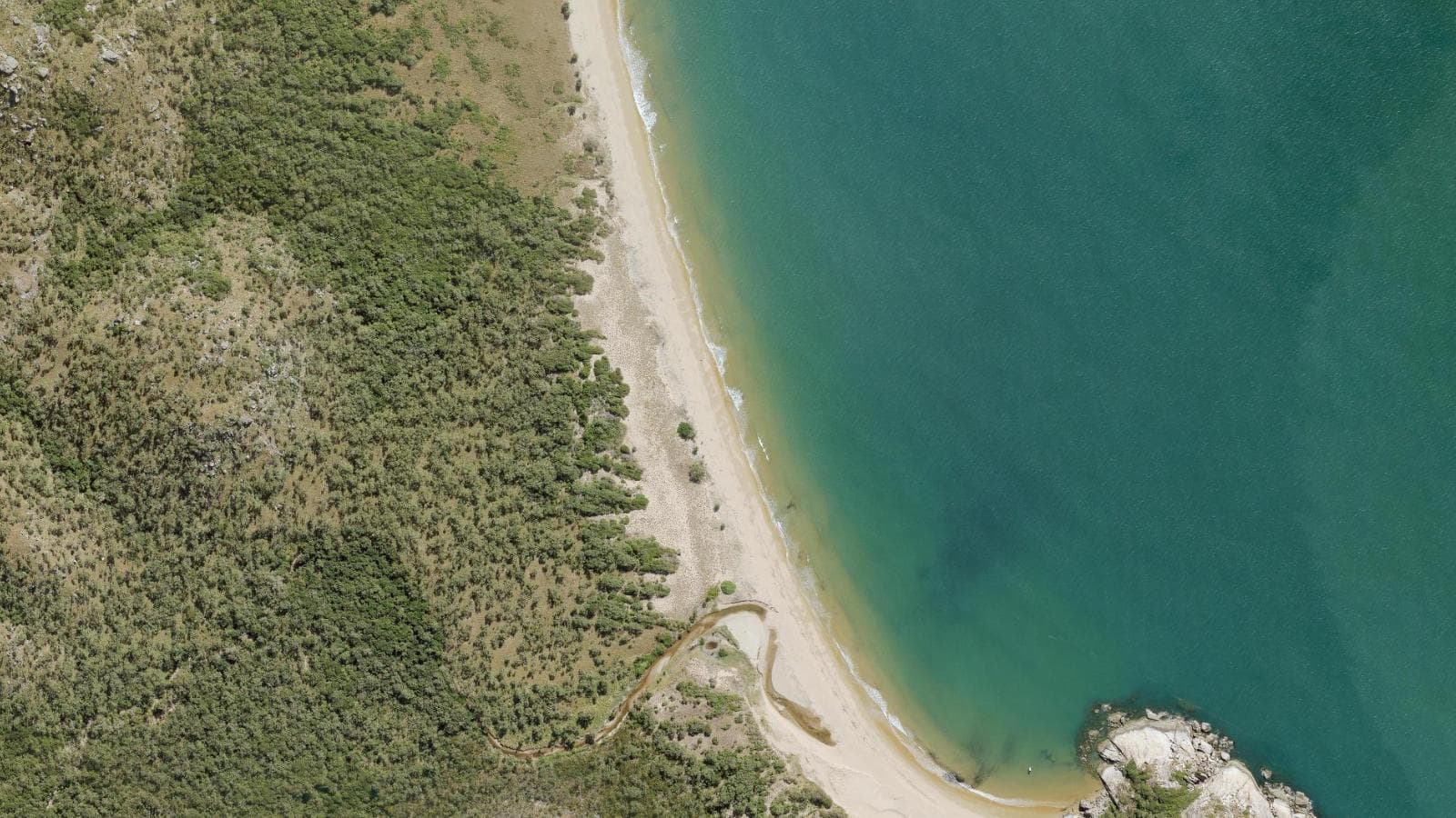 Paradise Beach, Townsville & Magnetic Island