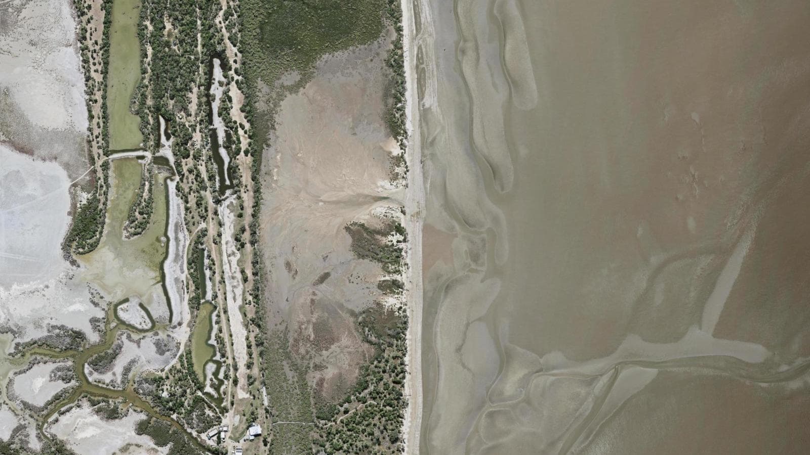 Pumpkin Creek Beach, Capricorn Coast