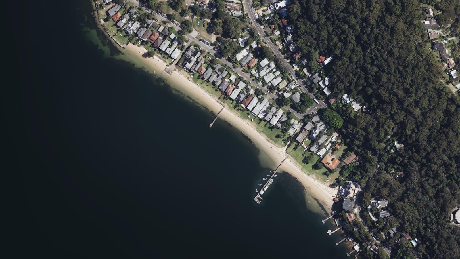Sandy Beach, Sydney