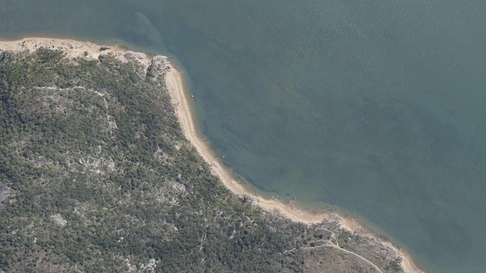 Shelly Cove, Townsville & Magnetic Island