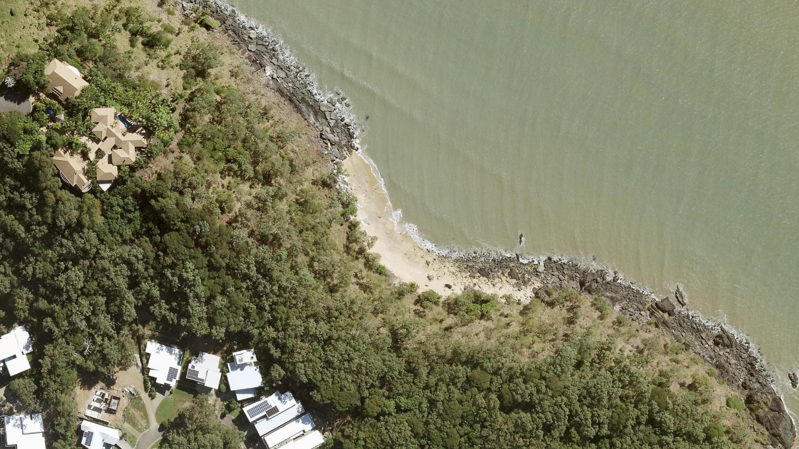 Back shot beach, Cairns & Tropical North