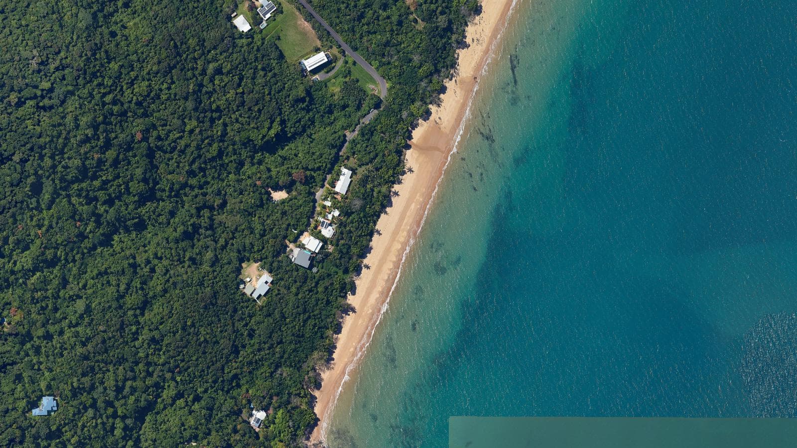 Brookes Beach, Cassowary Coast