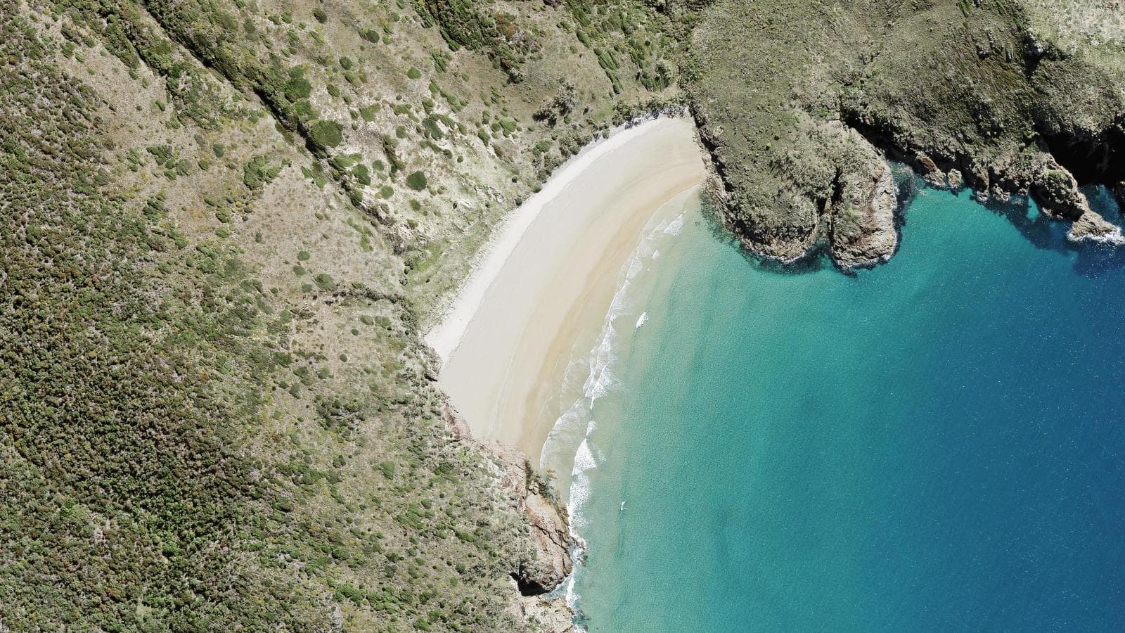 Cape Clinton (South 1), Capricorn Coast