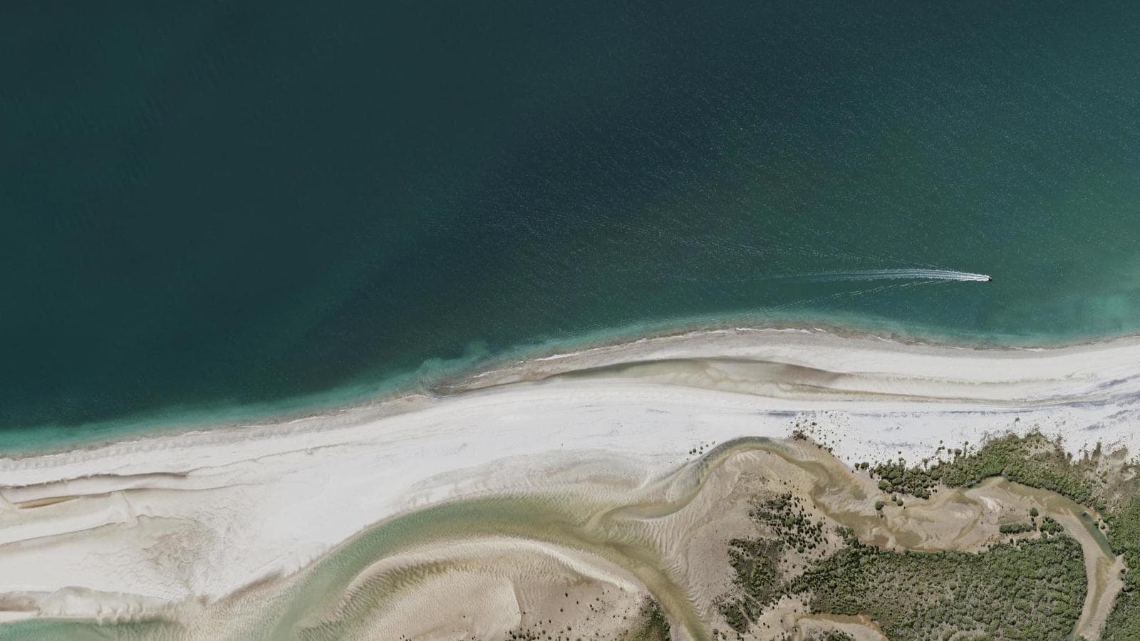 Cape Keppel Beach, Capricorn Coast