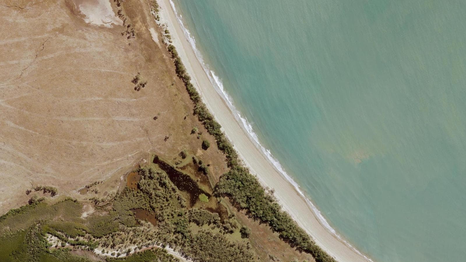 Dewars Beach, Mackay & Whitsundays