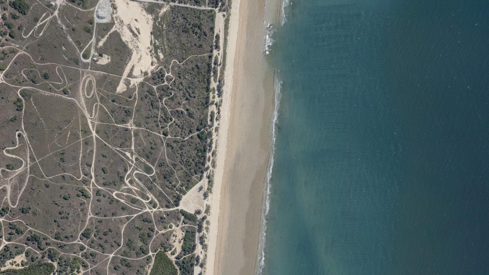 Harbour Beach, Mackay & Whitsundays