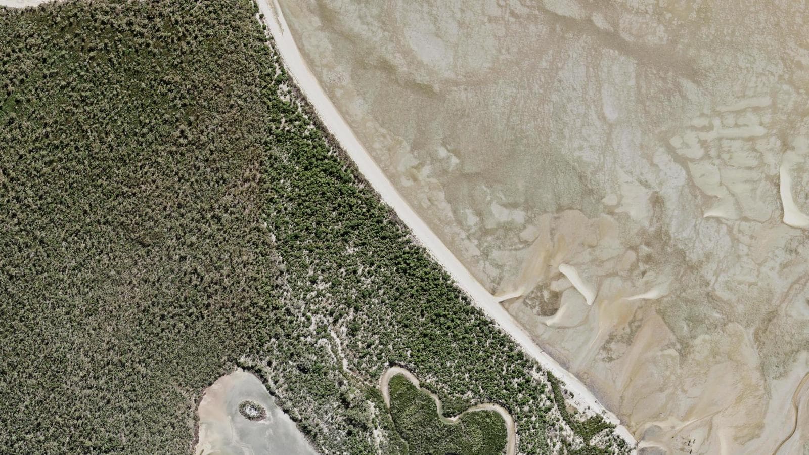 Little Creek Beach (West), Capricorn Coast