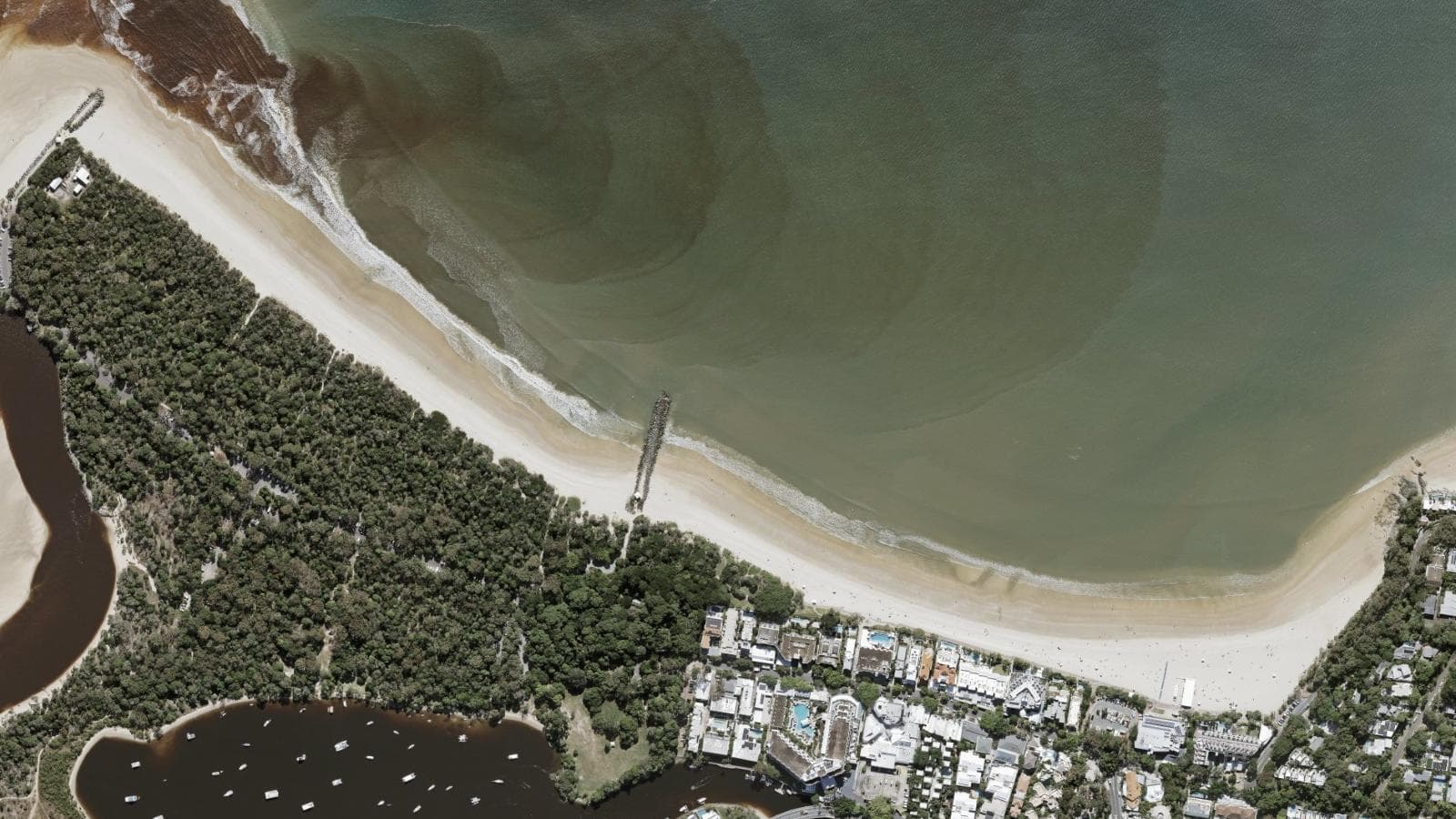 Noosa Main Beach, Sunshine Coast