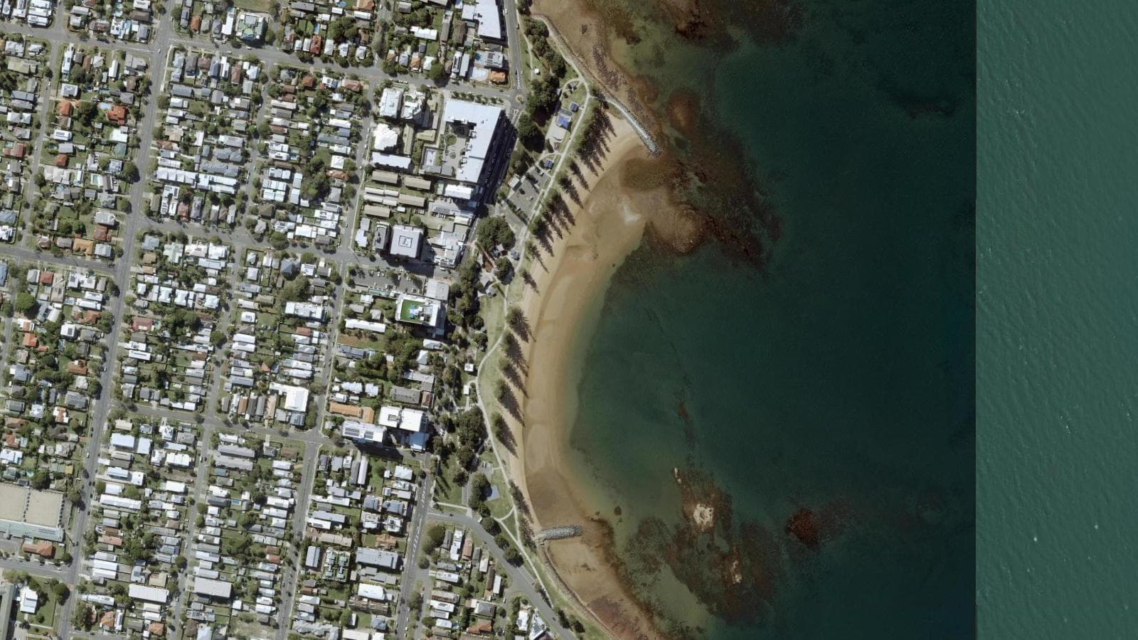 Scarborough Beach, Brisbane & Moreton Bay