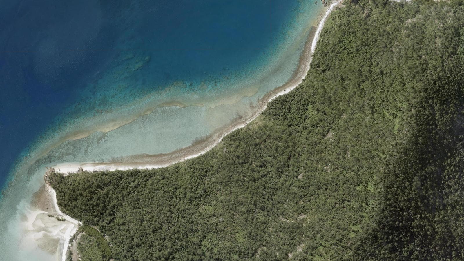 Steens Beach, Mackay & Whitsundays